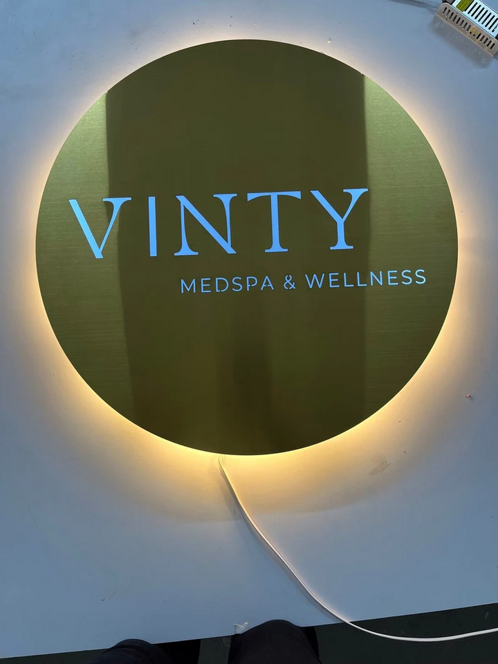 Custom Led Backlit Metal Light Box, 3D Signage Sign, Beauty Studio Sign
